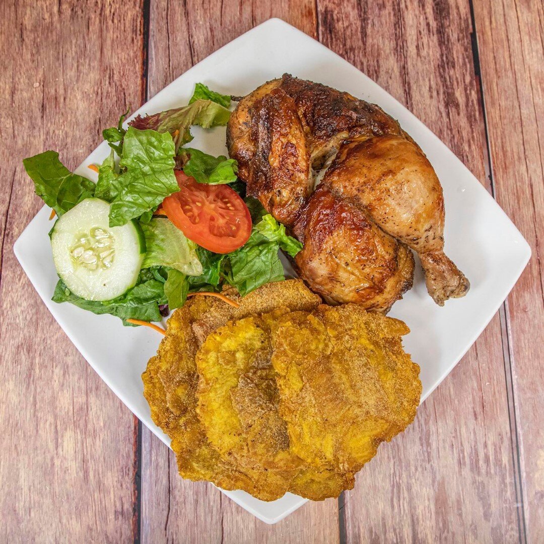 How about some Fabe's chicken for dinner tonight? That's always a YES! 🤩
#fabesroastingco #rotisseriechicken #polloalabrasa #fayetteville #fayettevillenc #fortbragg #fayettevillestateuniversity #fayettevillefood